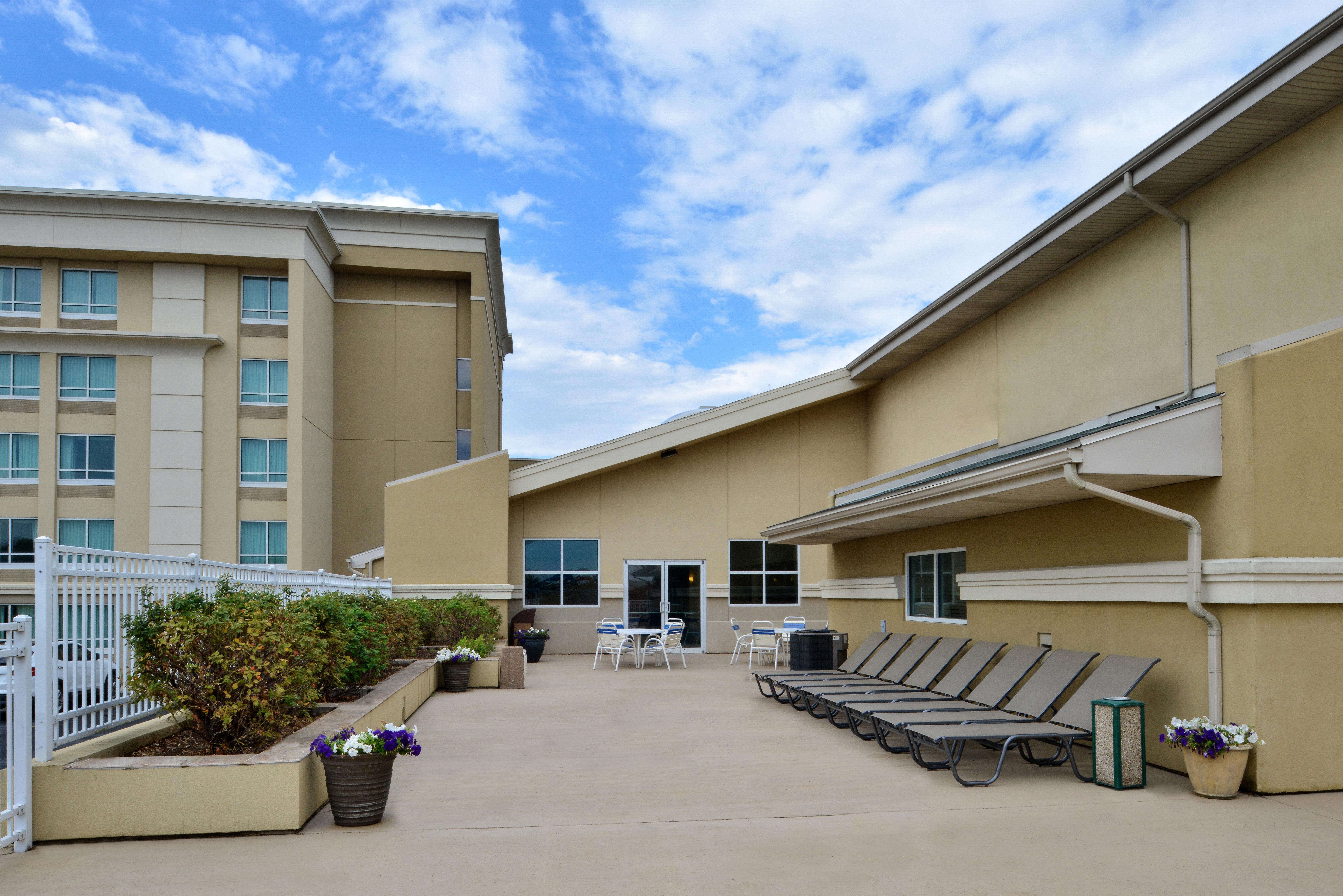 Holiday Inn Martinsburg By Ihg Экстерьер фото