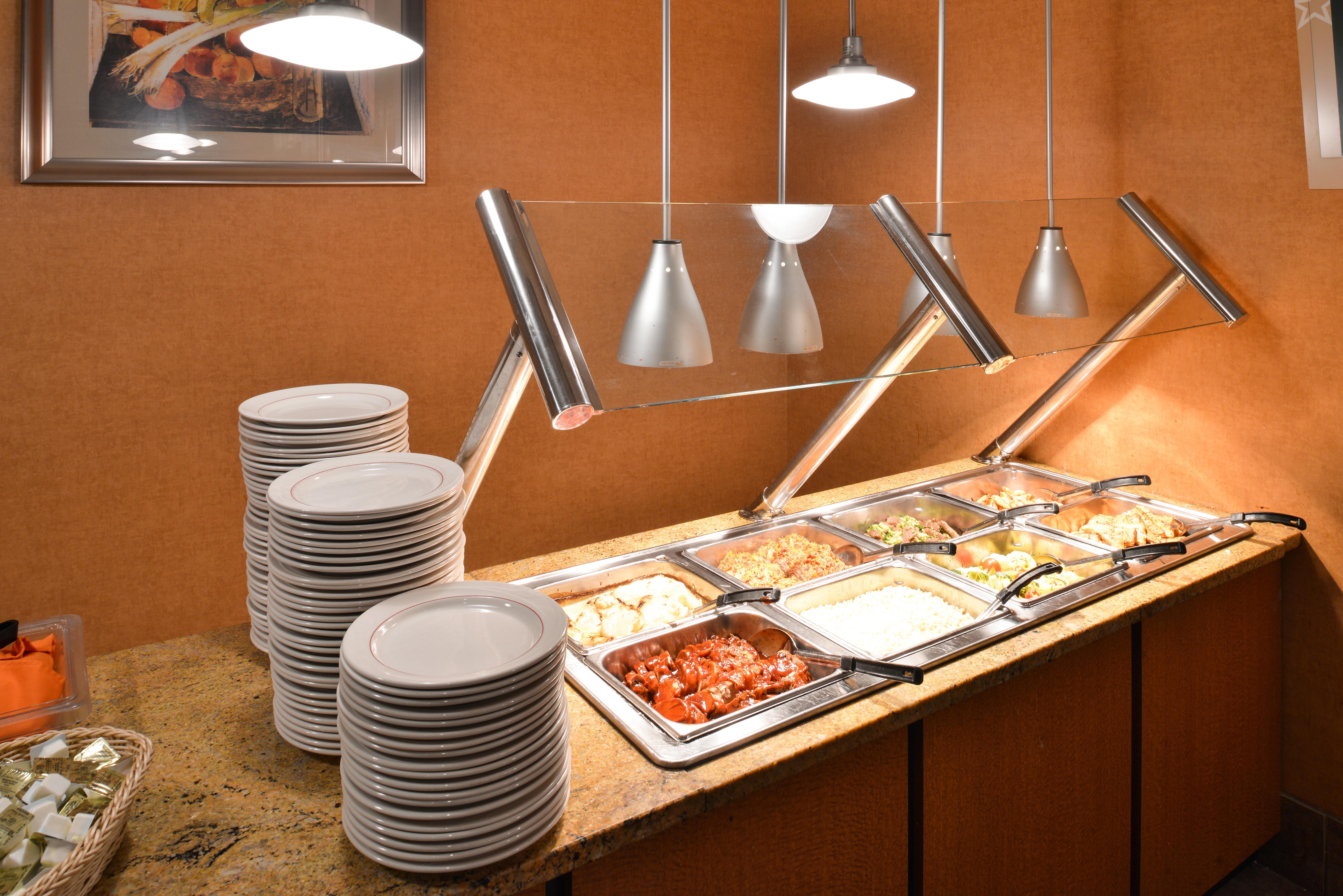 Holiday Inn Martinsburg By Ihg Экстерьер фото