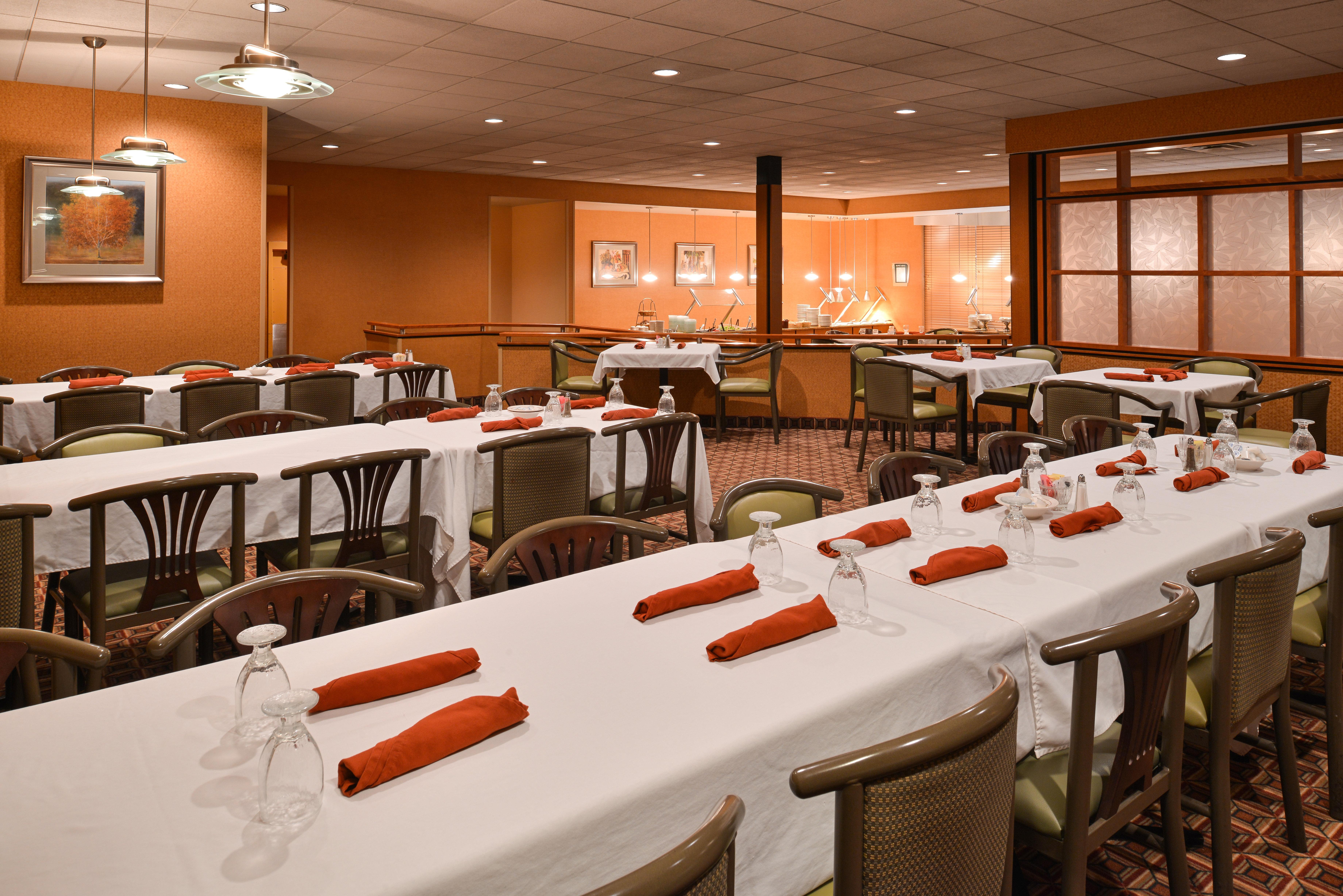 Holiday Inn Martinsburg By Ihg Экстерьер фото