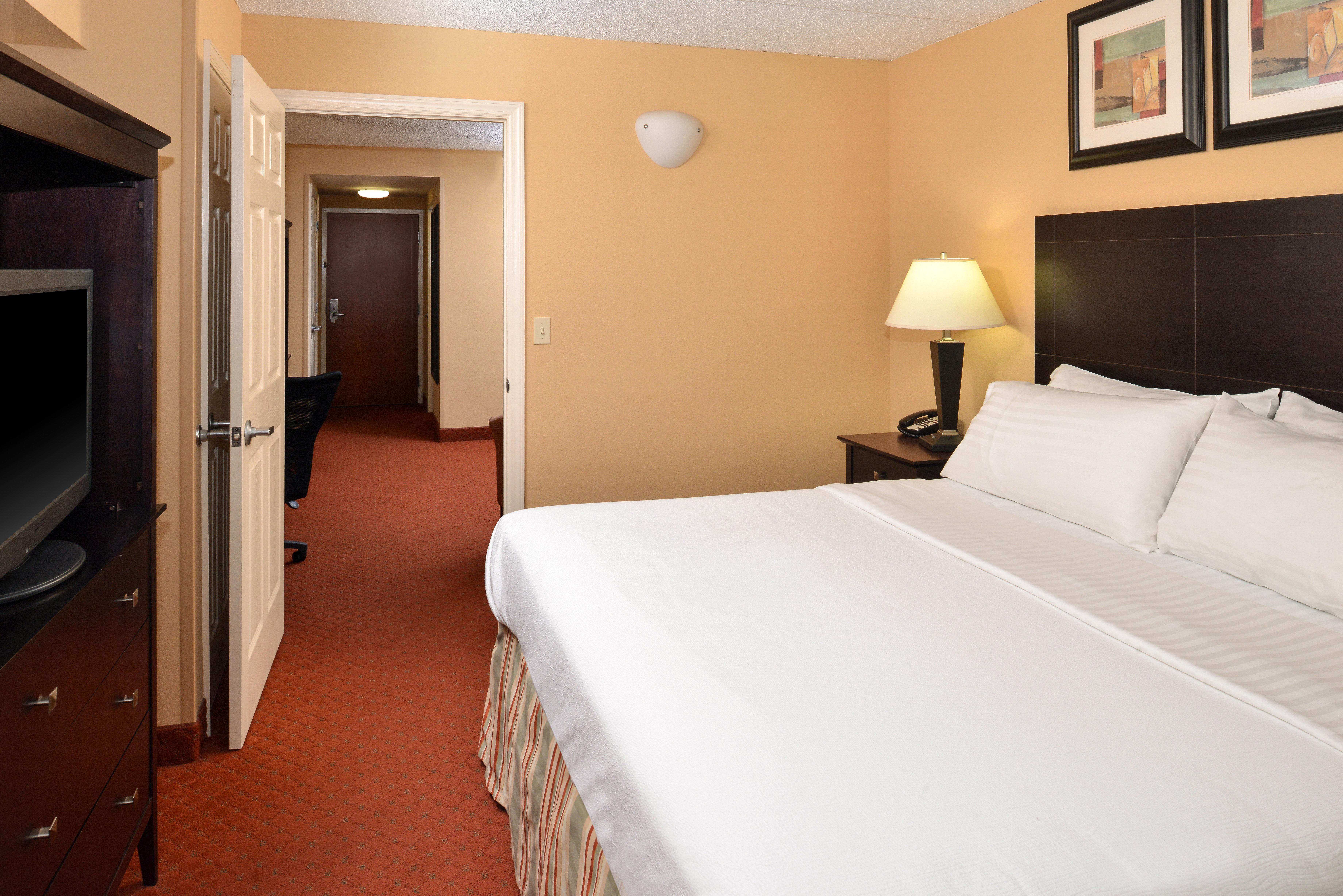 Holiday Inn Martinsburg By Ihg Экстерьер фото